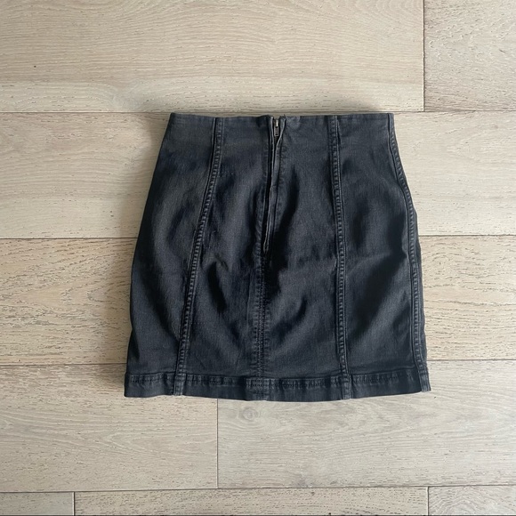 Modern Femme Denim Skirt - Picture 4 of 6